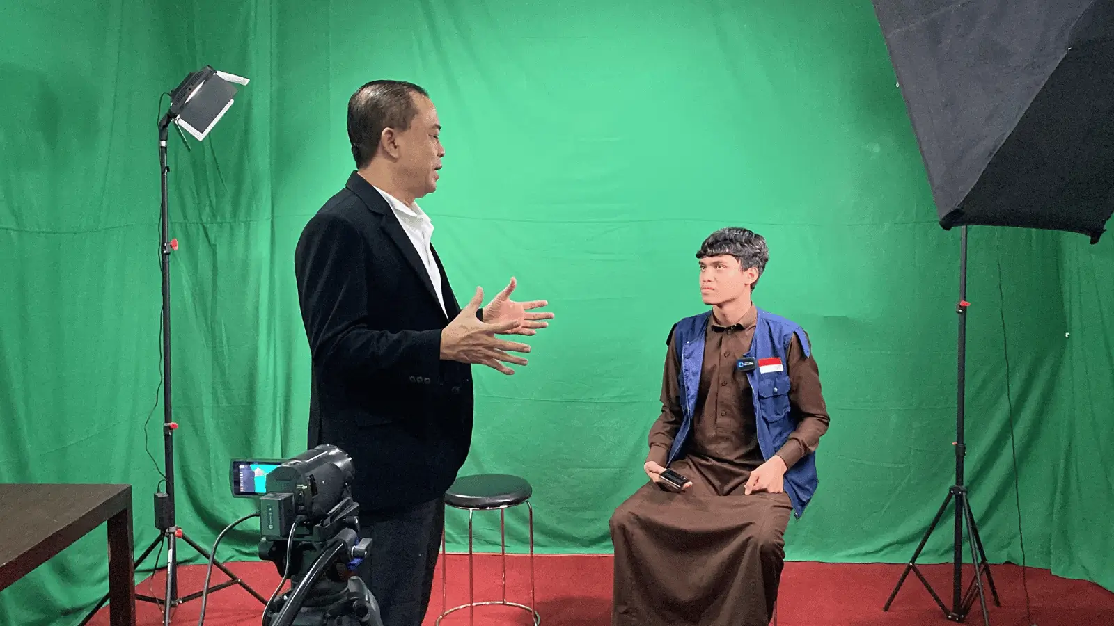 Pembinaan langsung di Al Farabi oleh Coach Dr. Fahmi